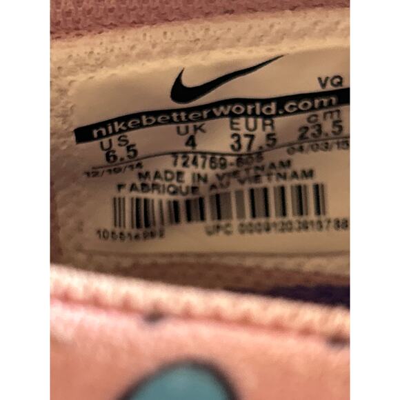 Nike Tropical Floral Bright Slip ons - Picture 5 of 7